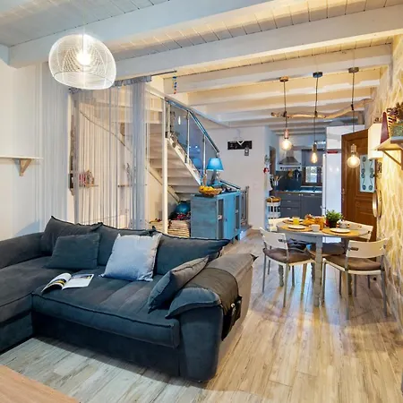 Hara Luxury House