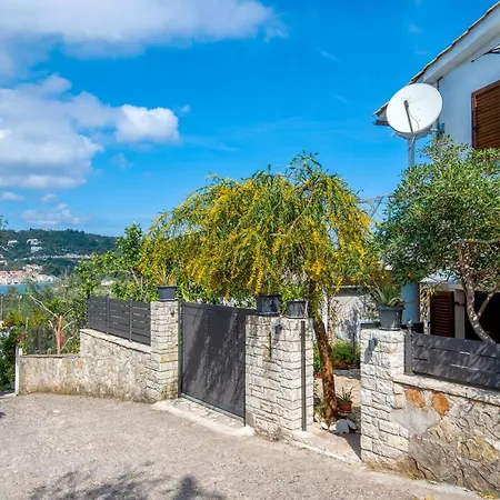 Hara Luxury House בית נופש