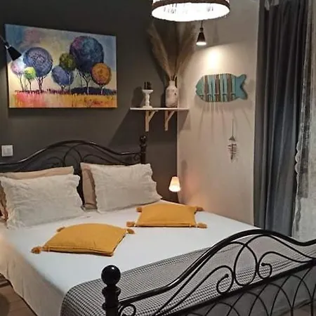 Holiday home Hara Luxury House